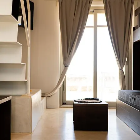 ήσυχο κυκλαδίτικο White&stone N3-n4 Plintri